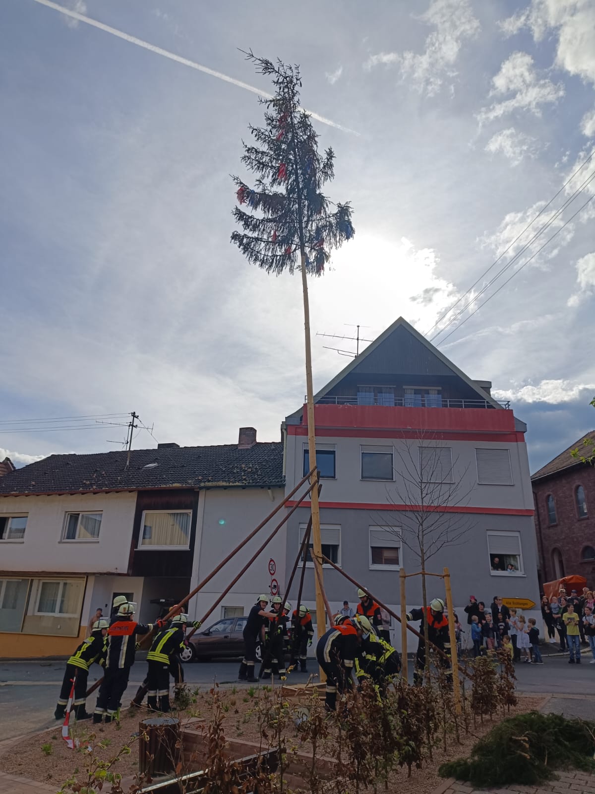 Neugestalteter Dorfplatz freigegeben